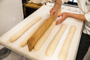 Shape your baguettes