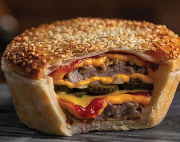 Banjo's brings back its epic Double Cheeseburger pie