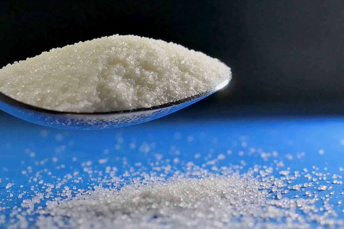 Coles removes 76 tonnes of salt from its bread