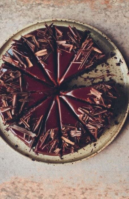 flourless chocolate, olive oil & almond cake