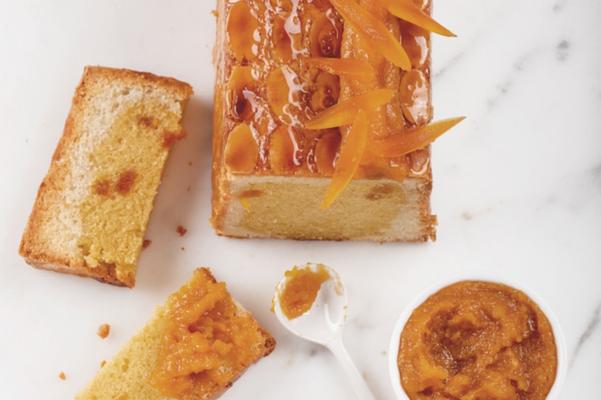 Dried apricot loaf cake
