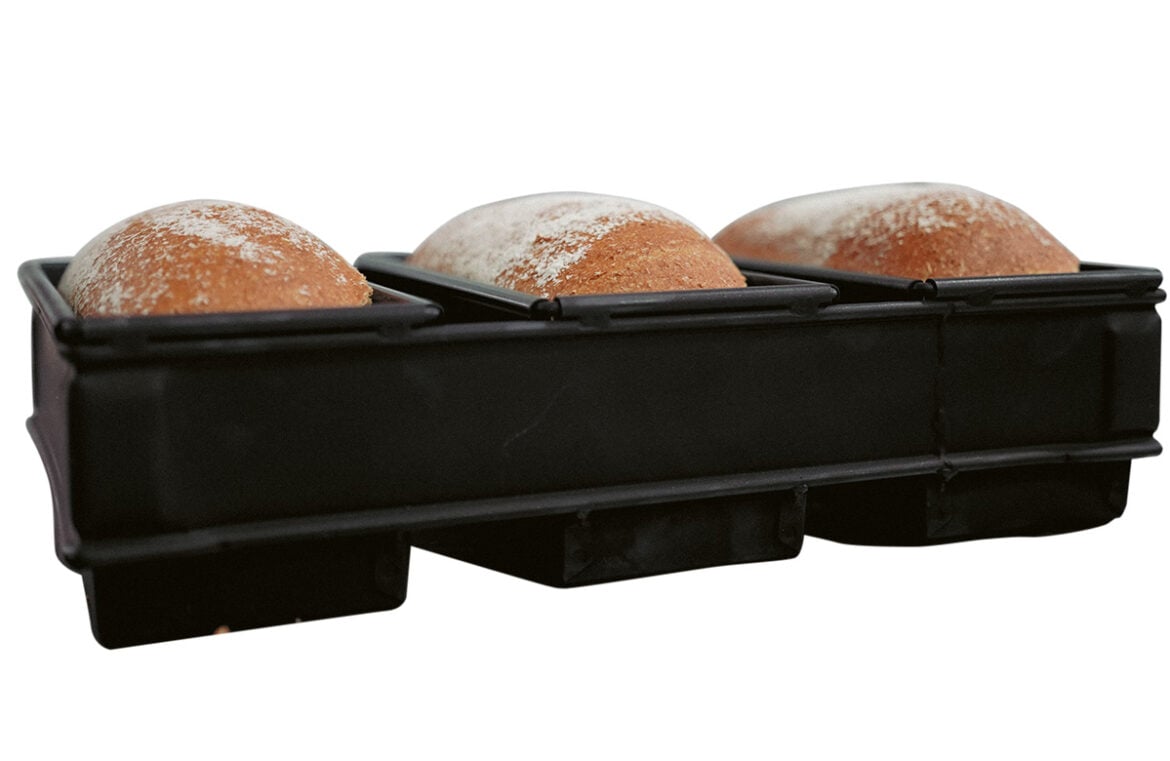 The lightest bread pan from Direct Bakery