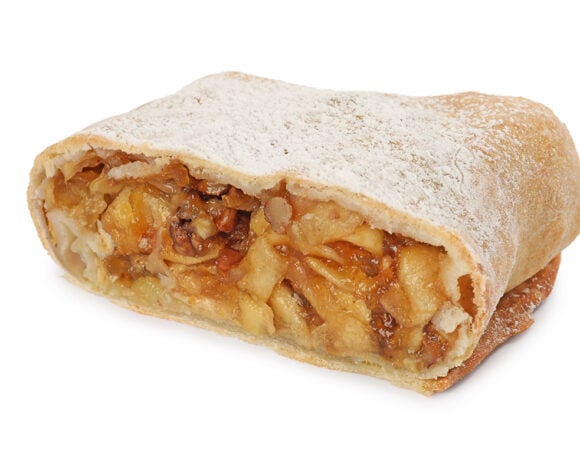 The Croatian town of Jaskovo has set the Guinness World Record for longest strudel chain