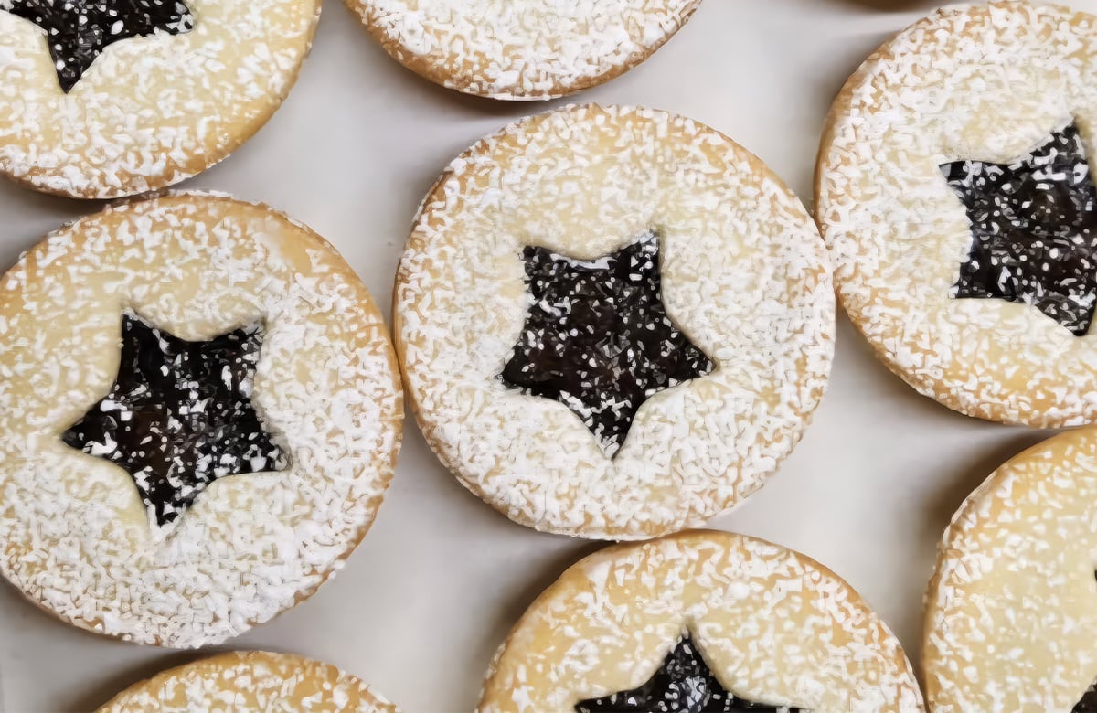 CJ's Bakery's fruit mince pies
