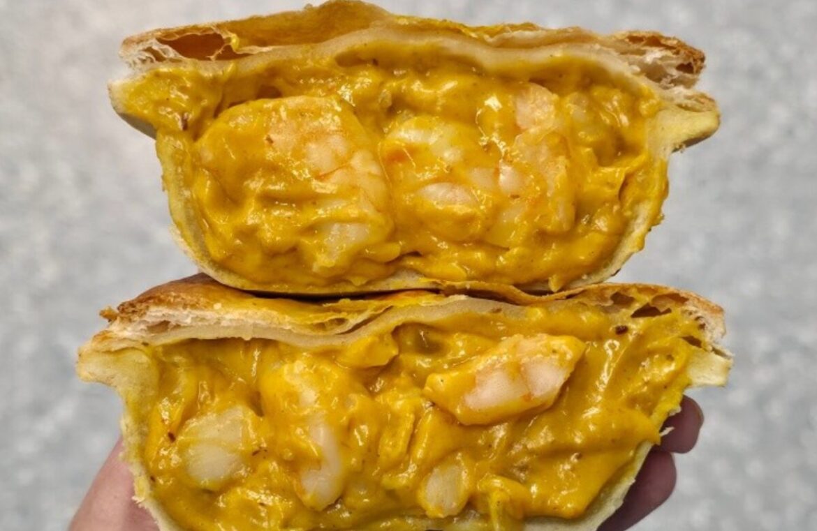 Country Cob Bakery has won the Australia's Best Pie competition with their Malaysian prawn pie