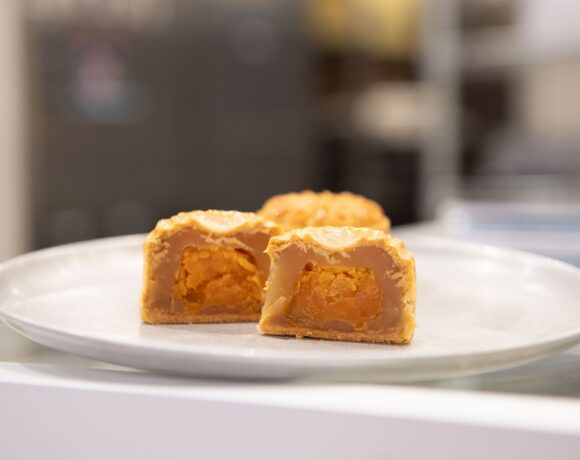 Cantonese Mooncakes