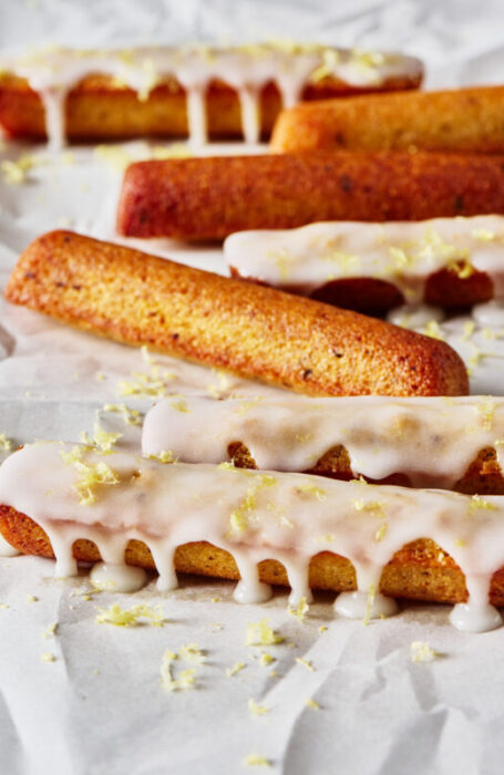 Lemon drizzle financiers