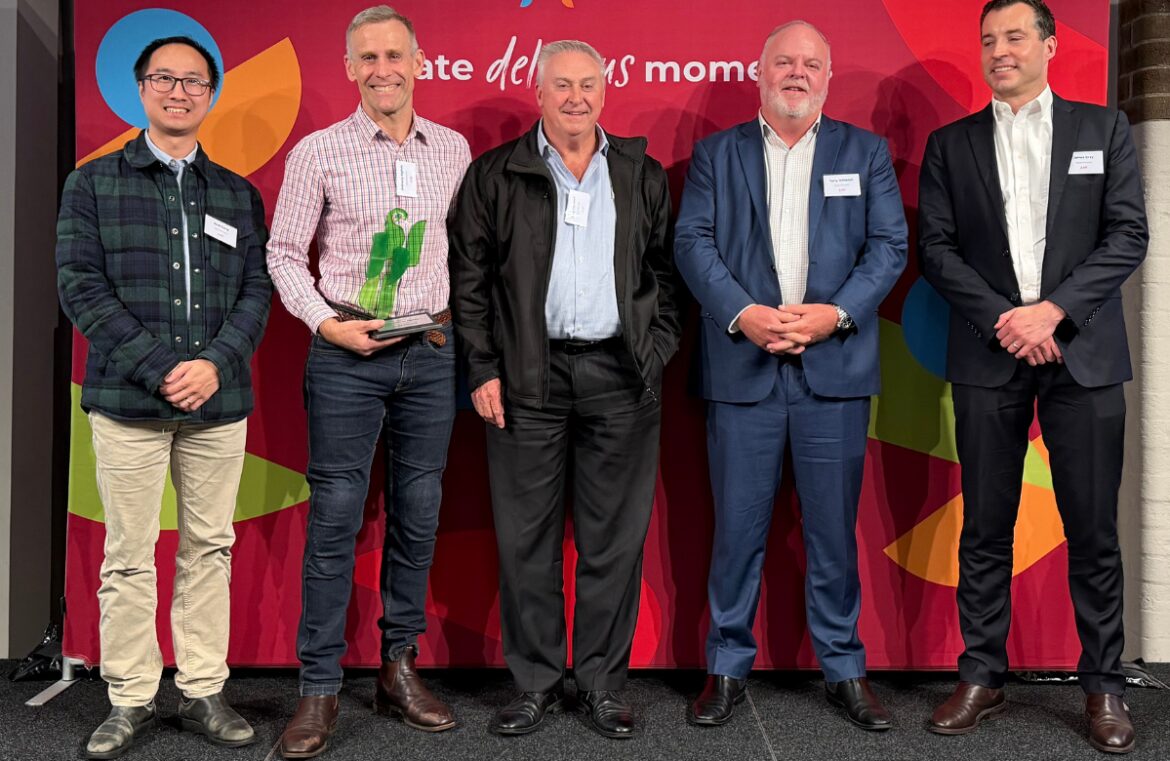 The Allied Pinnacle team after being recognised with the Sustainable Supply Chain Award